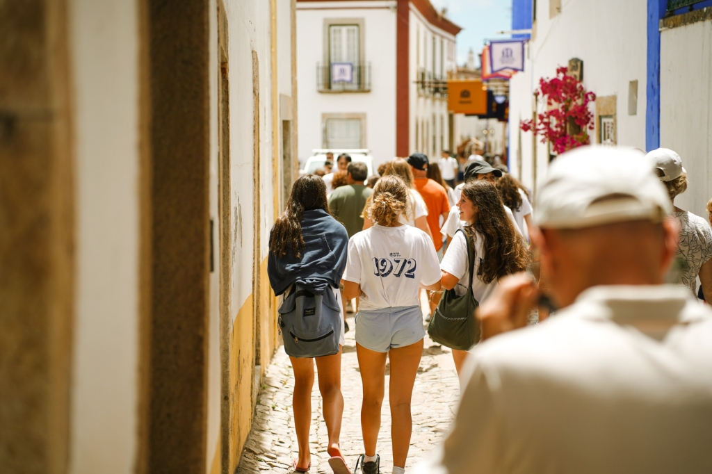 Village Camps International Summer Camp Santa Cruz, Portugal 2025-07-25 https://www.villagecamps.com/journals_admin/images/2899-1599-DSC09486.jpg