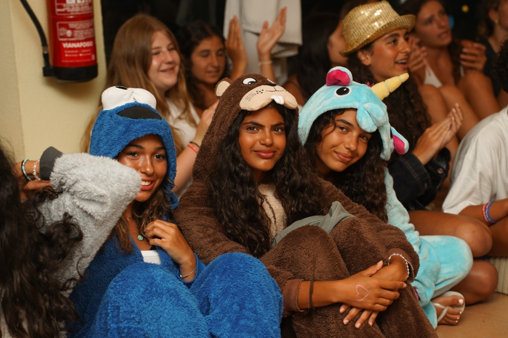 Village Camps International Summer Camp Santa Cruz, Portugal 2025-07-25 https://www.villagecamps.com/journals_admin/images/2900-4801-DSC09729.jpg