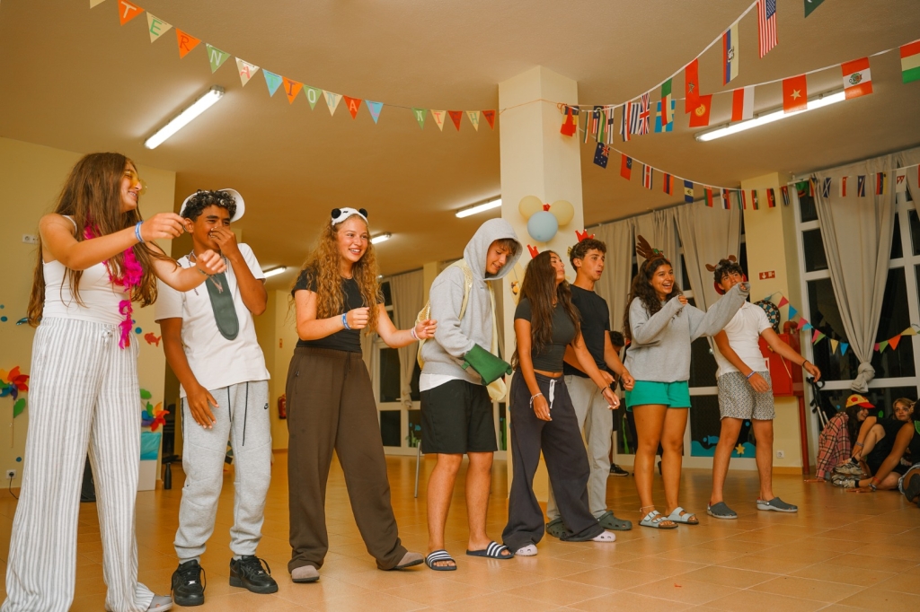 Village Camps International Summer Camp Santa Cruz, Portugal 2025-07-25 https://www.villagecamps.com/journals_admin/images/2900-4801-DSC09745.jpg