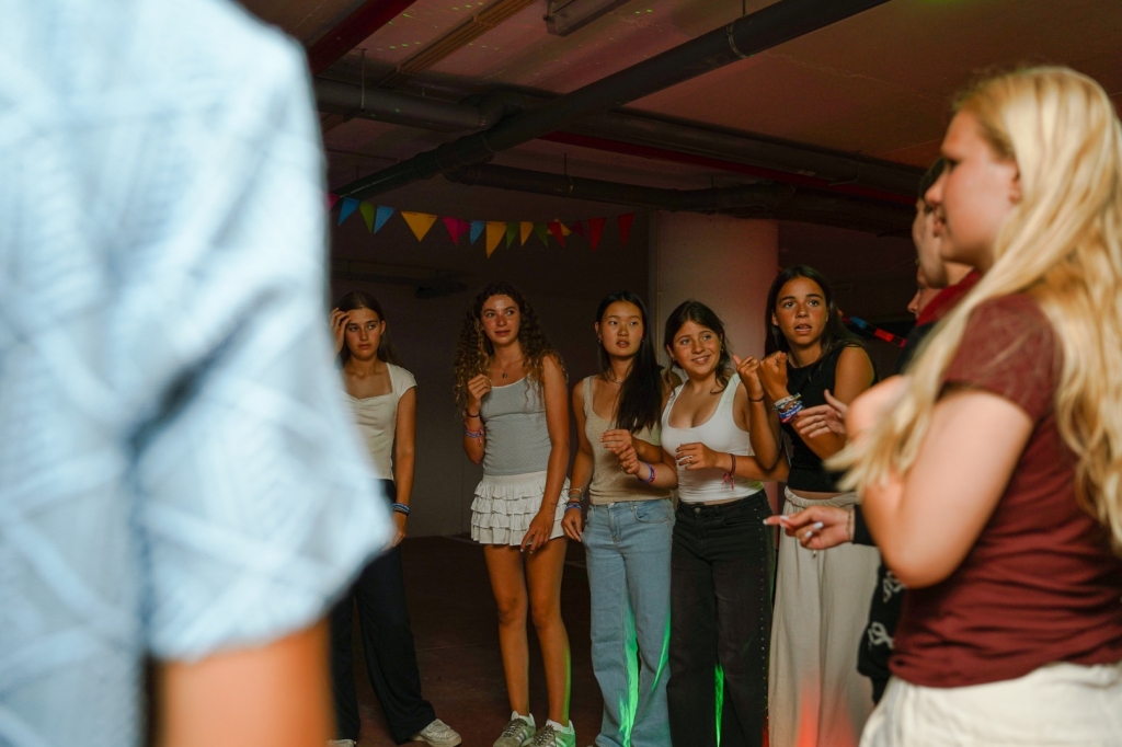 Village Camps International Summer Camp Santa Cruz, Portugal 2025-07-25 https://www.villagecamps.com/journals_admin/images/2902-5797-DSC00051.jpg