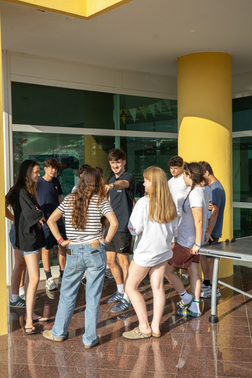 Village Camps International Summer Camp Santa Cruz, Portugal 2026-07-17 https://www.villagecamps.com/journals_admin/images/3030-4581-final-27.jpg