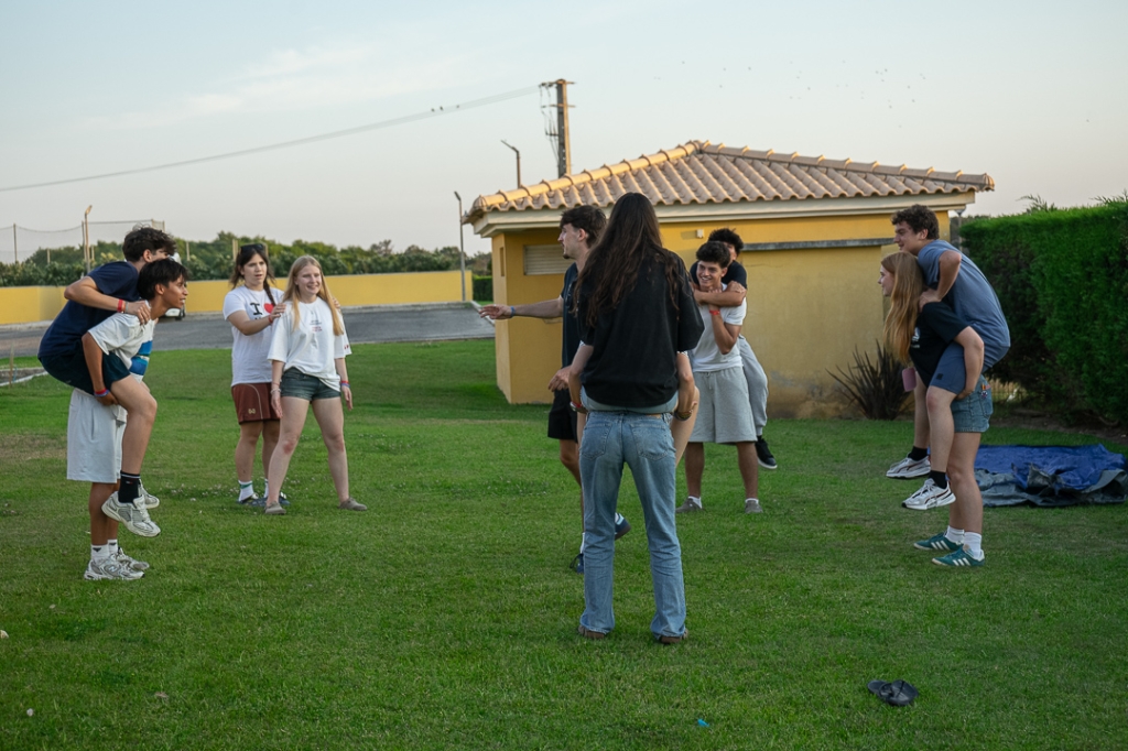 Village Camps International Summer Camp Santa Cruz, Portugal 2026-07-31 https://www.villagecamps.com/journals_admin/images/3030-4585-final-42.jpg