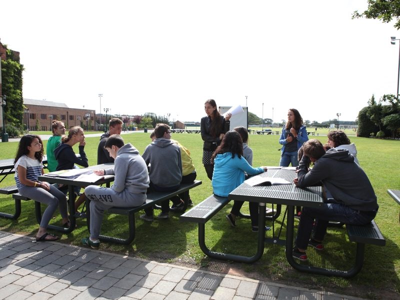 Village Camps International Summer Camp England 2024-07-27 https://www.villagecamps.com/journals_admin/images/1043-27-010714-025.jpg