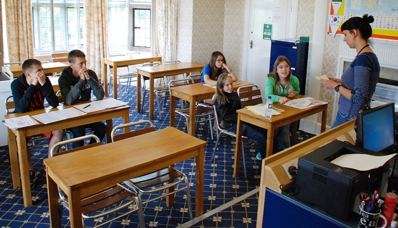 Village Camps International Summer Camp England 2024-07-27 https://www.villagecamps.com/journals_admin/images/1046-27-DSC_2359.jpg