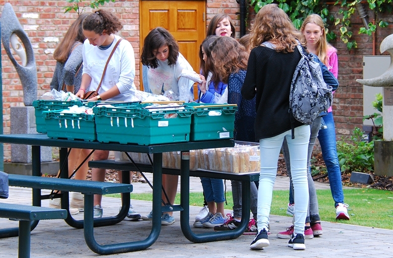 Village Camps International Summer Camp England 2024-07-27 https://www.villagecamps.com/journals_admin/images/1047-42-DSC_2885.jpg