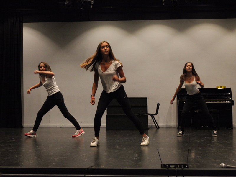 Village Camps International Summer Camp England 2024-07-27 https://www.villagecamps.com/journals_admin/images/1048-45-060714-055.jpg