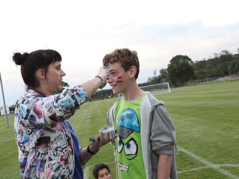 Village Camps International Summer Camp England 2024-07-27 https://www.villagecamps.com/journals_admin/images/1049-45-070714-019.jpg