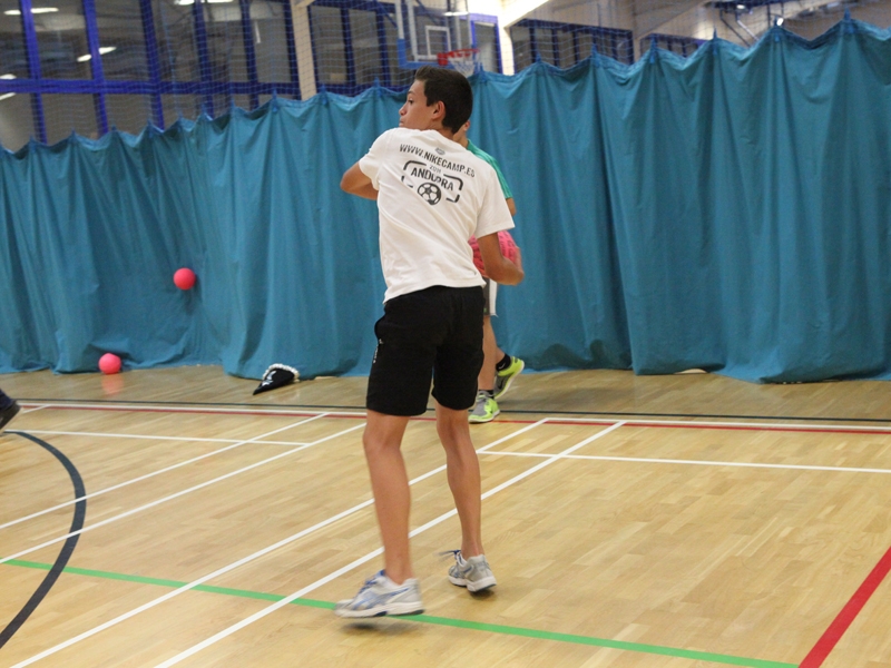 Village Camps International Summer Camp England 2024-07-27 https://www.villagecamps.com/journals_admin/images/1049-45-070714-051.jpg