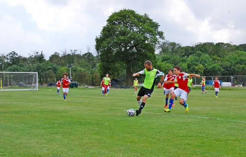 Village Camps International Summer Camp England 2024-07-27 https://www.villagecamps.com/journals_admin/images/1051-31-DSC_3274.jpg