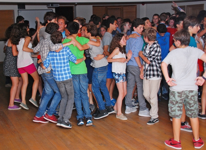 Village Camps International Summer Camp England 2024-07-27 https://www.villagecamps.com/journals_admin/images/1053-17-DSC_4195.jpg