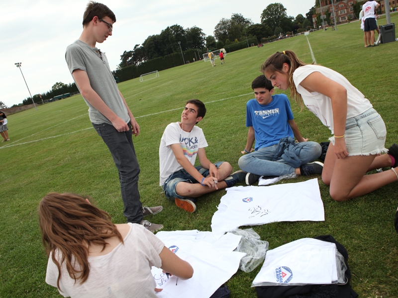 Village Camps International Summer Camp England 2024-07-27 https://www.villagecamps.com/journals_admin/images/1053-31-110714-060.jpg