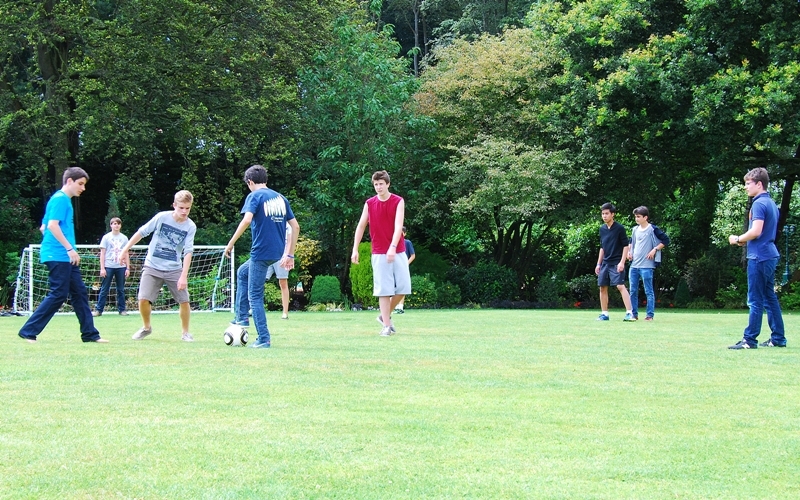 Village Camps International Summer Camp England 2024-07-27 https://www.villagecamps.com/journals_admin/images/1055-23-DSC_4240.jpg