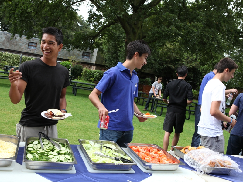 Village Camps International Summer Camp England 2024-07-27 https://www.villagecamps.com/journals_admin/images/1055-42-130714-014.jpg