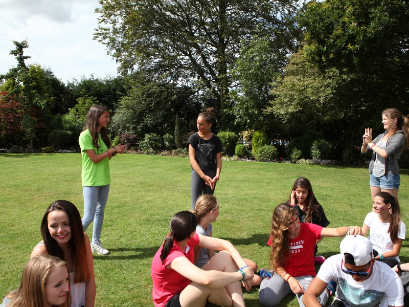 Village Camps International Summer Camp England 2024-07-27 https://www.villagecamps.com/journals_admin/images/1056-43-140714-007.jpg