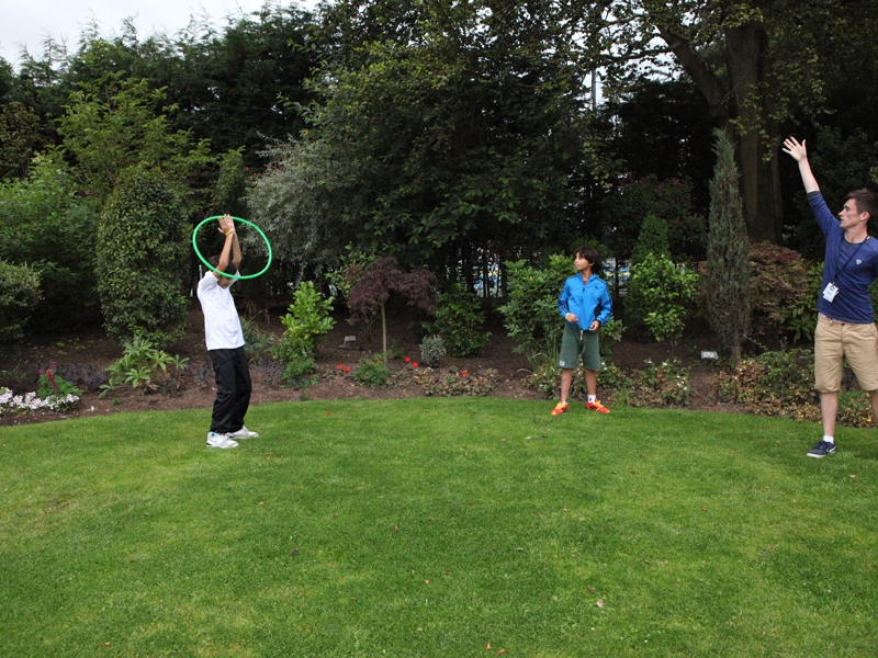 Village Camps International Summer Camp England 2024-07-27 https://www.villagecamps.com/journals_admin/images/1056-45-140714-042.jpg