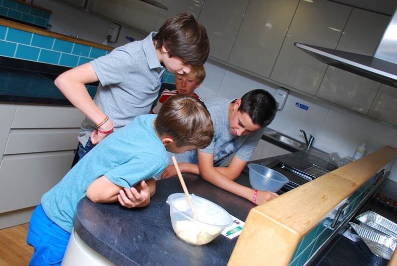 Village Camps International Summer Camp England 2024-07-27 https://www.villagecamps.com/journals_admin/images/1057-22-DSC_4760.jpg