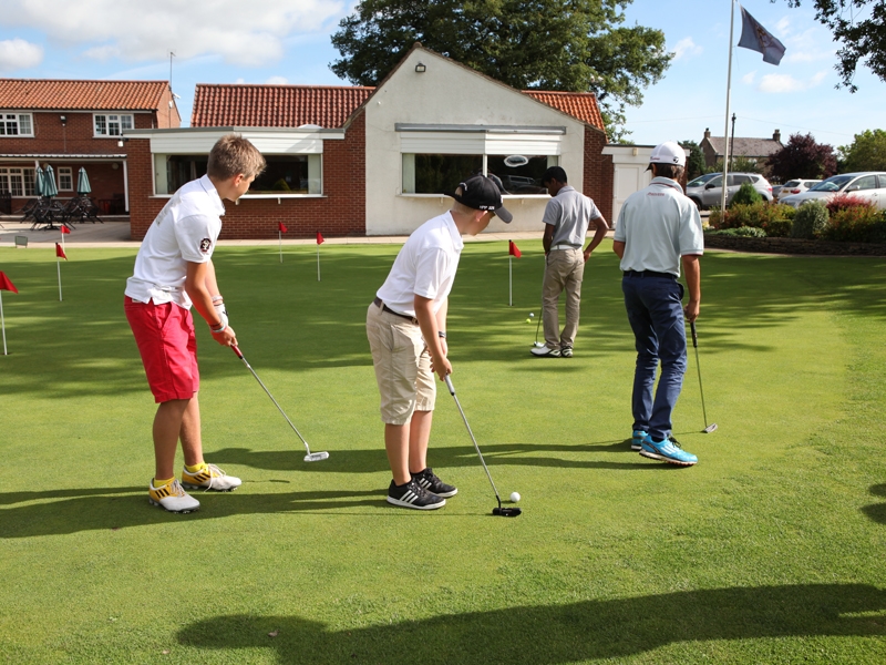 Village Camps International Summer Camp England 2024-07-27 https://www.villagecamps.com/journals_admin/images/1057-3-150714-001.jpg