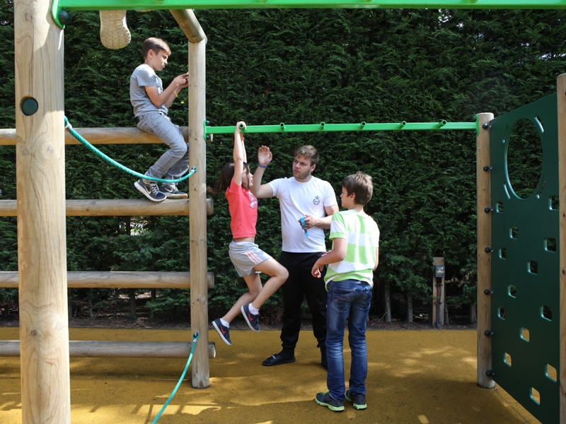 Village Camps International Summer Camp England 2024-07-27 https://www.villagecamps.com/journals_admin/images/1063-43-210714-028.jpg Village Camps International Summer Camp England 2024-07-27 https://www.villagecamps.com/journals_admin/images/1063-43-210714-028.jpg