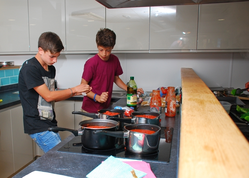 Village Camps International Summer Camp England 2024-07-27 https://www.villagecamps.com/journals_admin/images/1064-22-DSC_6191.jpg