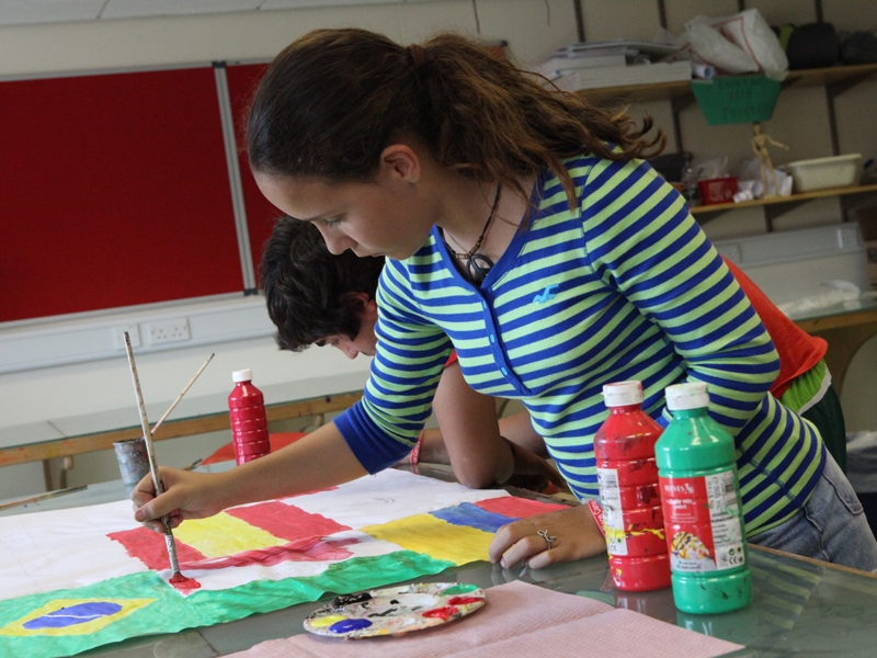 Village Camps International Summer Camp England 2024-07-27 https://www.villagecamps.com/journals_admin/images/1064-44-220714-003.jpg