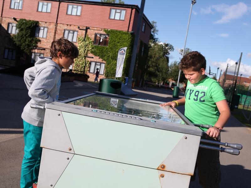 Village Camps International Summer Camp England 2024-07-27 https://www.villagecamps.com/journals_admin/images/1069-42-270714-020.jpg