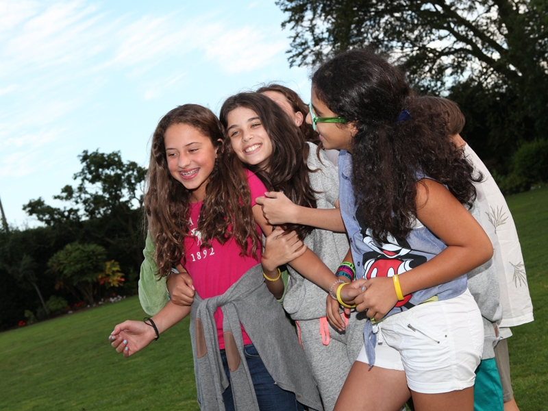 Village Camps International Summer Camp England 2024-07-27 https://www.villagecamps.com/journals_admin/images/1069-42-270714-054.jpg
