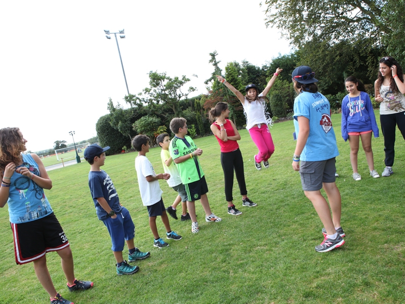 Village Camps International Summer Camp England 2024-07-27 https://www.villagecamps.com/journals_admin/images/1070-43-280714-022.jpg