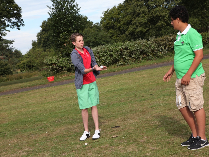 Village Camps International Summer Camp England 2024-07-27 https://www.villagecamps.com/journals_admin/images/1071-3-290714-014.jpg