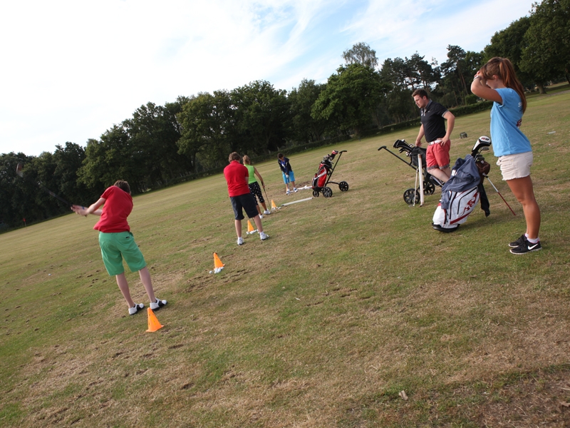 Village Camps International Summer Camp England 2024-07-27 https://www.villagecamps.com/journals_admin/images/1071-3-290714-020.jpg