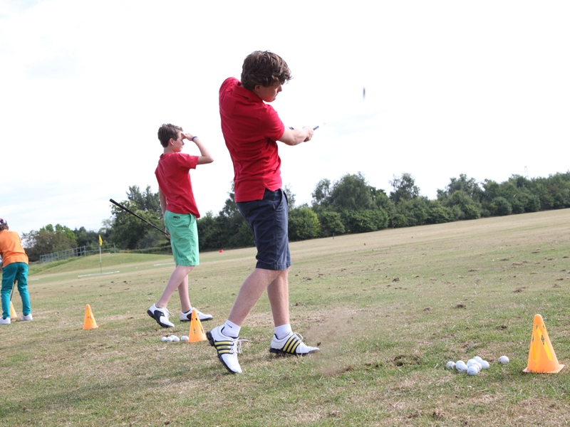 Village Camps International Summer Camp England 2024-07-27 https://www.villagecamps.com/journals_admin/images/1071-3-290714-024.jpg