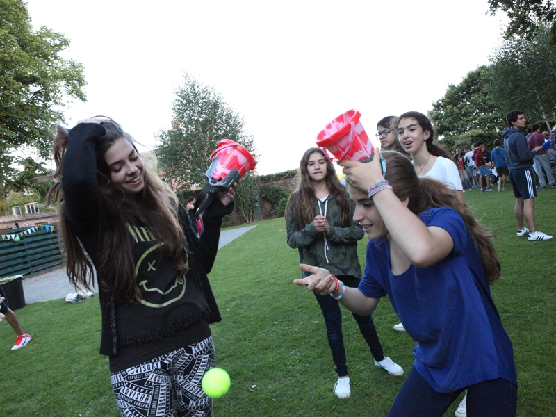 Village Camps International Summer Camp England 2024-07-27 https://www.villagecamps.com/journals_admin/images/1071-45-290714-070.jpg