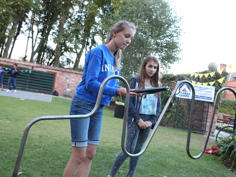 Village Camps International Summer Camp England 2024-07-27 https://www.villagecamps.com/journals_admin/images/1071-45-290714-107.jpg