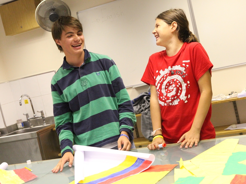 Village Camps International Summer Camp England 2024-07-27 https://www.villagecamps.com/journals_admin/images/1072-19-300714-031.jpg