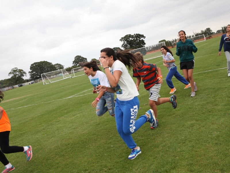 Village Camps International Summer Camp England 2024-07-27 https://www.villagecamps.com/journals_admin/images/1072-23-300714-010.jpg