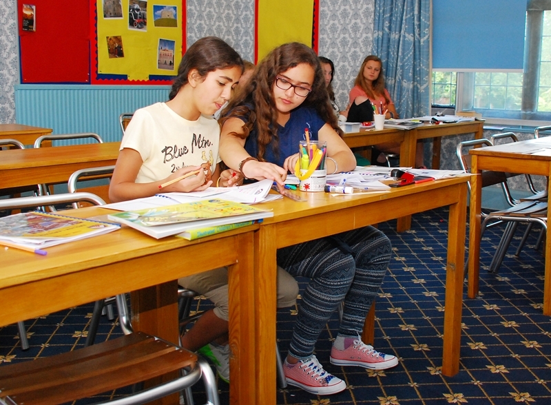 Village Camps International Summer Camp England 2024-07-27 https://www.villagecamps.com/journals_admin/images/1077-27-DSC_8026.jpg