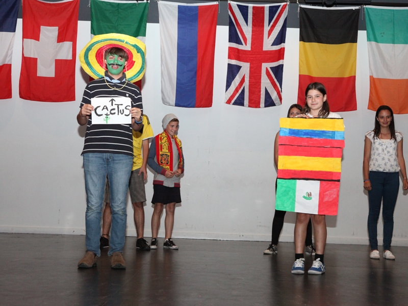 Village Camps International Summer Camp England 2024-07-27 https://www.villagecamps.com/journals_admin/images/1078-19-050814-048.jpg