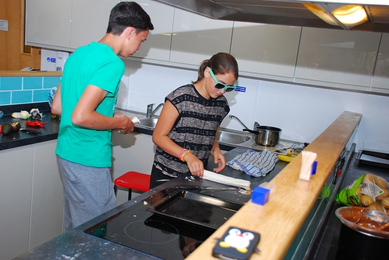 Village Camps International Summer Camp England 2024-07-27 https://www.villagecamps.com/journals_admin/images/1078-22-DSC_8731.jpg
