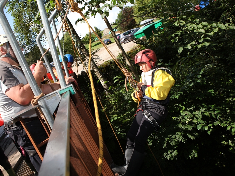 Village Camps International Summer Camp England 2024-07-27 https://www.villagecamps.com/journals_admin/images/1079-43-060814-013.jpg