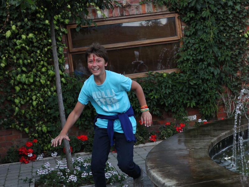 Village Camps International Summer Camp England 2024-07-27 https://www.villagecamps.com/journals_admin/images/1080-45-070814-036.jpg