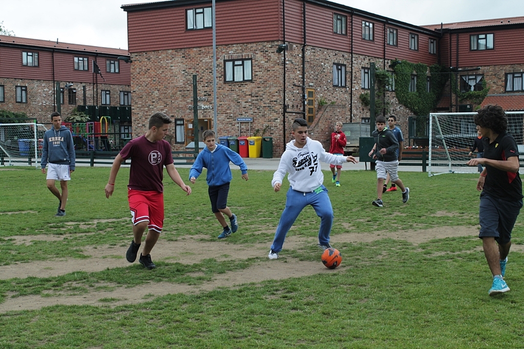 Village Camps International Summer Camp England 2024-07-27 https://www.villagecamps.com/journals_admin/images/1254-9632-img_8906.jpg Village Camps International Summer Camp England 2024-07-27 https://www.villagecamps.com/journals_admin/images/1254-9632-img_8906.jpg