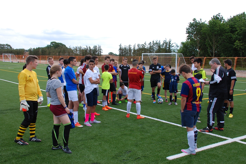 Village Camps International Summer Camp England 2024-07-27 https://www.villagecamps.com/journals_admin/images/1255-7566-DSC_1025.jpg