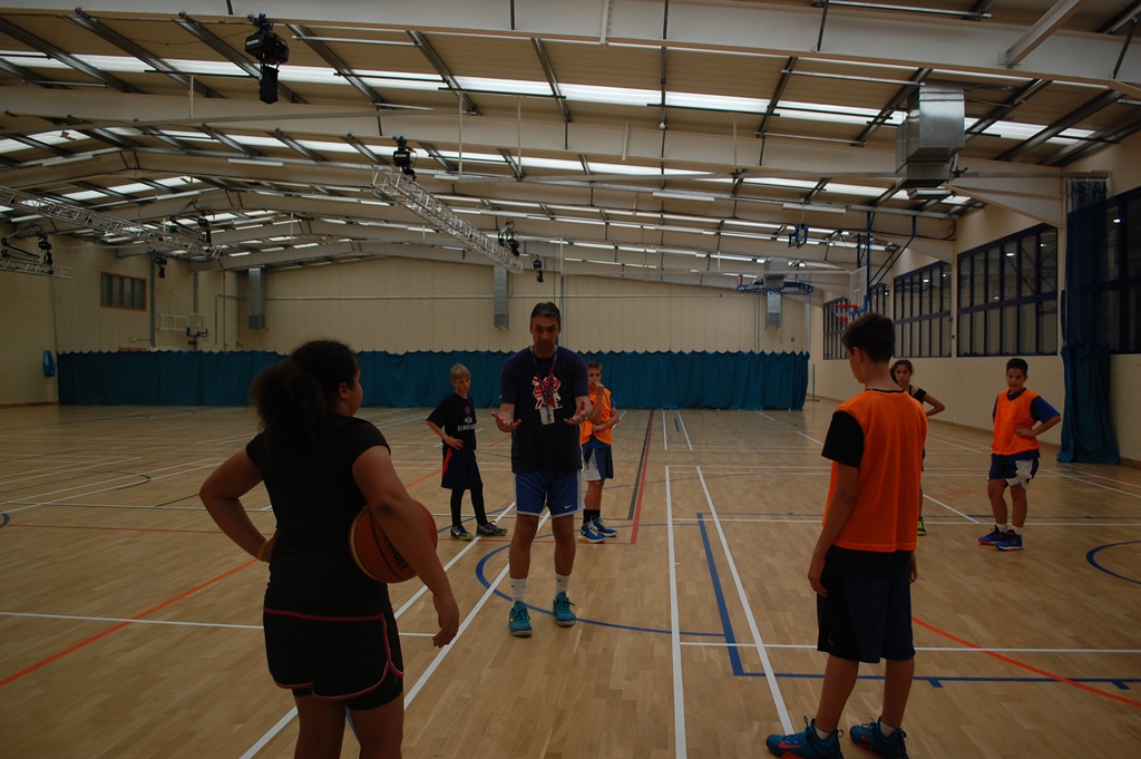 Village Camps International Summer Camp England 2024-07-27 https://www.villagecamps.com/journals_admin/images/1255-7572-DSC_0240.jpg