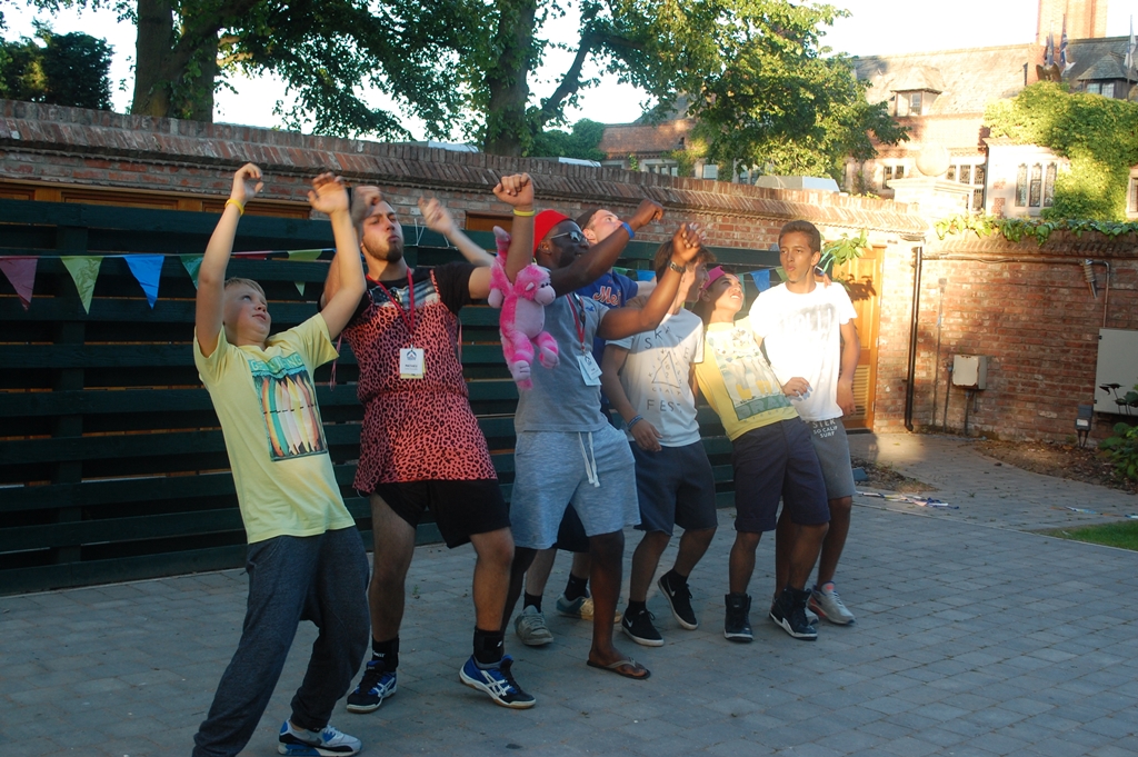 Village Camps International Summer Camp England 2024-07-27 https://www.villagecamps.com/journals_admin/images/1256-5403-DSC_0350.jpg