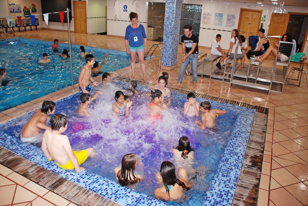 Village Camps International Summer Camp England 2024-07-27 https://www.villagecamps.com/journals_admin/images/1257-0476-DSC_0063.jpg