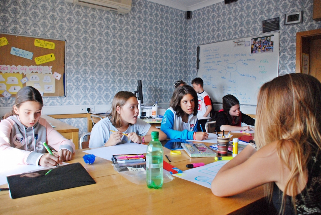 Village Camps International Summer Camp England 2024-07-27 https://www.villagecamps.com/journals_admin/images/1257-1671-DSC_0801.jpg