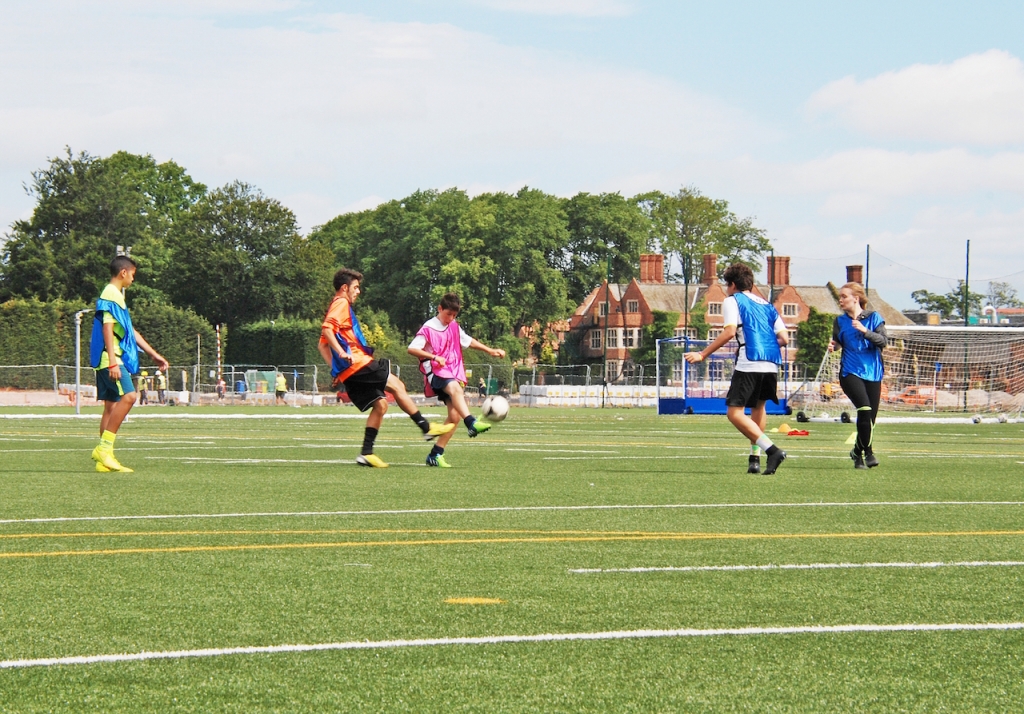 Village Camps International Summer Camp England 2024-07-27 https://www.villagecamps.com/journals_admin/images/1257-1679-DSC_0863.jpg