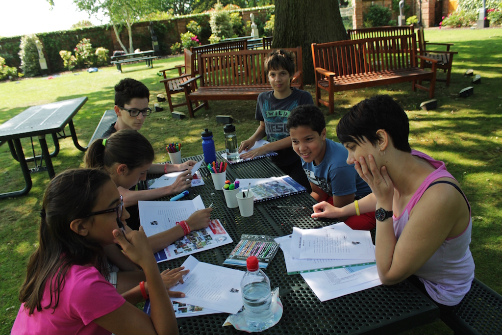 Village Camps International Summer Camp England 2024-07-27 https://www.villagecamps.com/journals_admin/images/1258-7793-IMG_9379.jpg