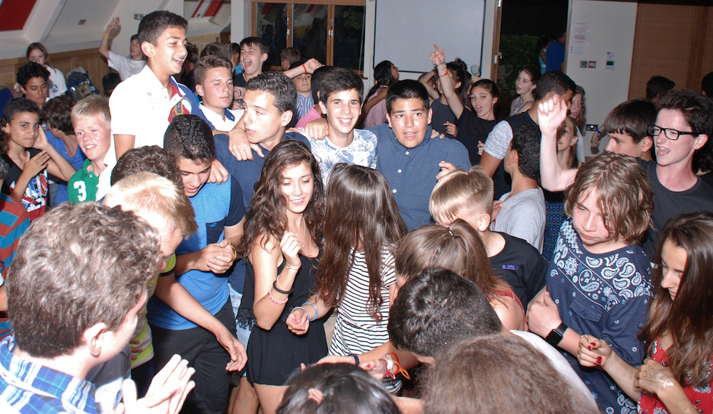 Village Camps International Summer Camp England 2024-07-27 https://www.villagecamps.com/journals_admin/images/1266-0593-DSC_2025.jpg