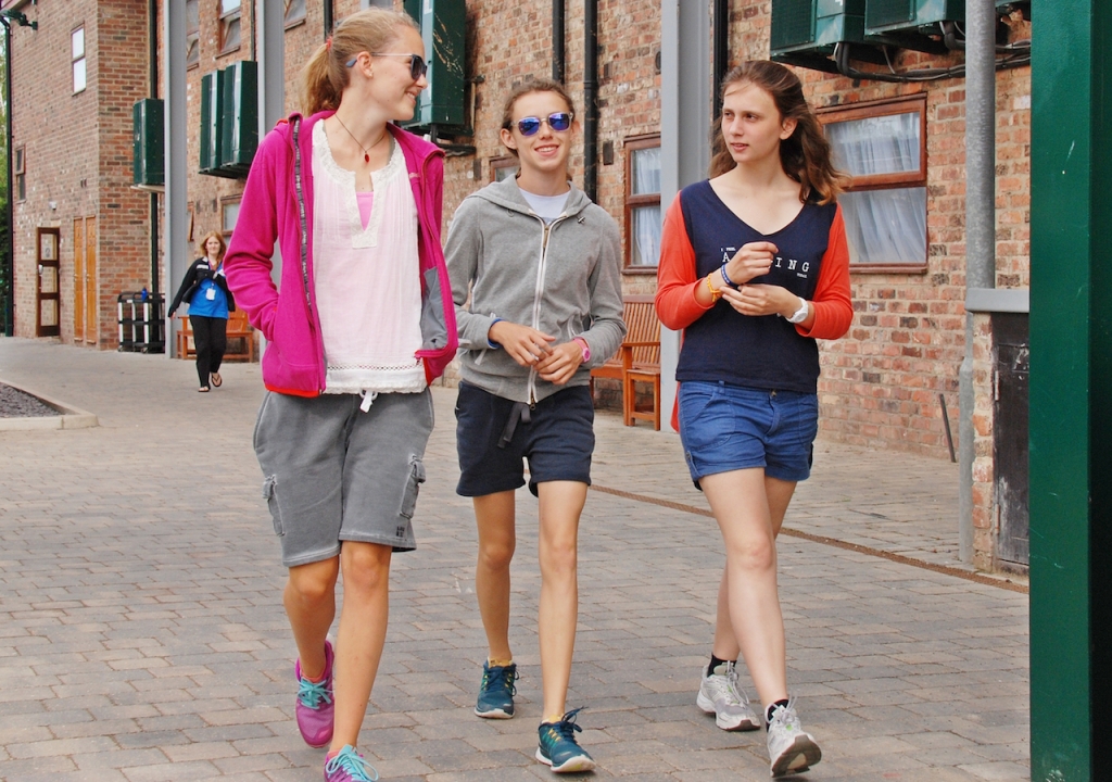 Village Camps International Summer Camp England 2024-07-27 https://www.villagecamps.com/journals_admin/images/1390-4315-DSC_0089.jpg