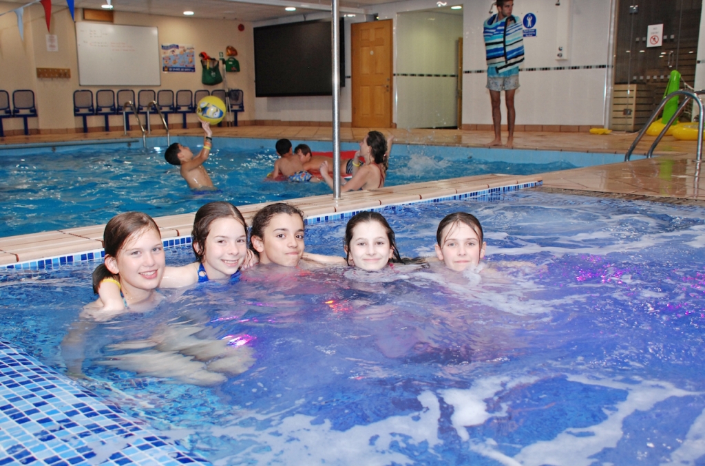 Village Camps International Summer Camp England 2024-07-27 https://www.villagecamps.com/journals_admin/images/1394-9660-DSC_0332.jpg